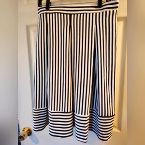 Pleated skirt Size XL